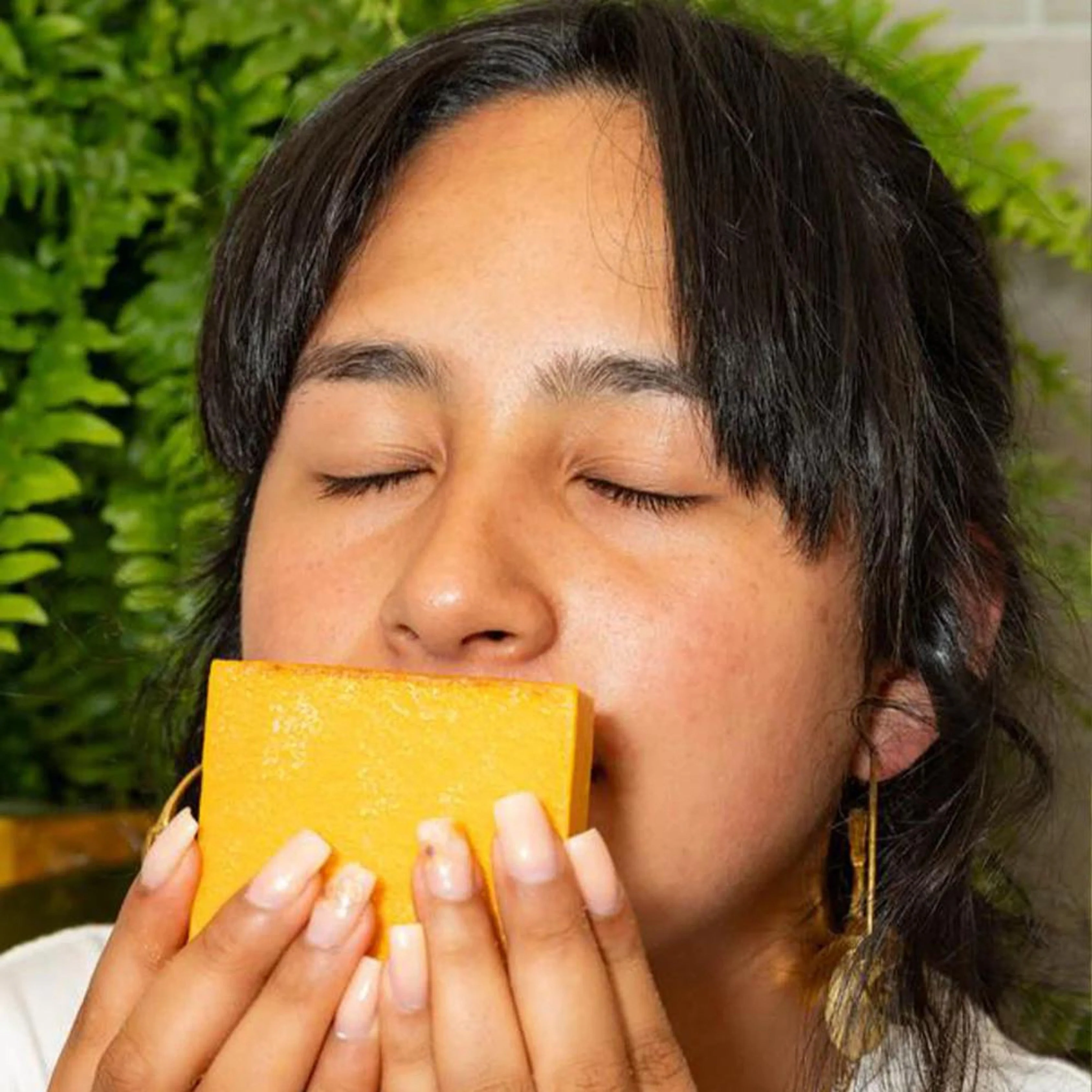 Brightening Soap | Turmeric & Kojic Formula | Even Skin Tone | RadiantGlow - Image 8