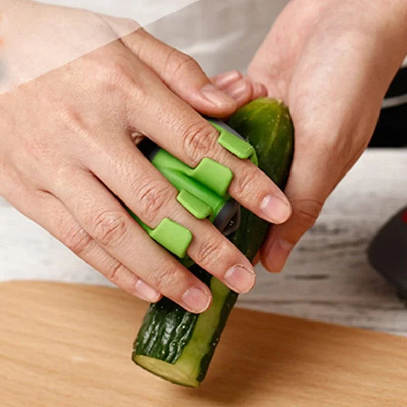Finger Peeler | Safe Vegetable Peeling | Non-Slip Grip | PeelMate - Image 3