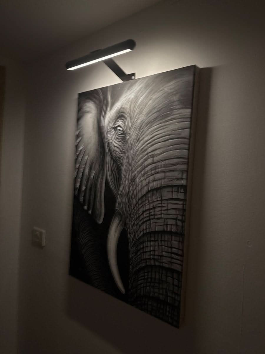 LED wall light | Wireless picture lighting | Rechargeable metal design | ArtGlow - Image 6