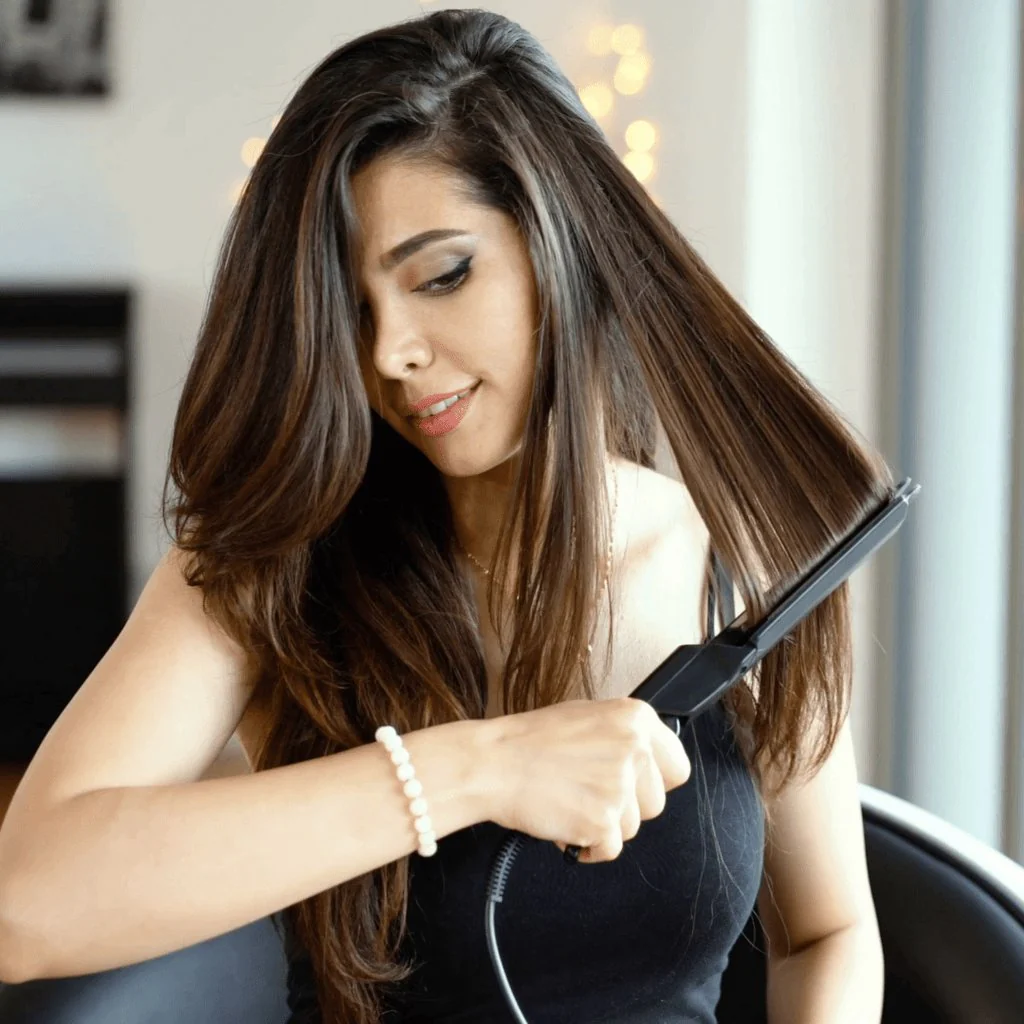 SilkaRay™ — Instantly Transforms Unruly Hair Into Silky, Breathtakingly Smooth Beauty - Image 4