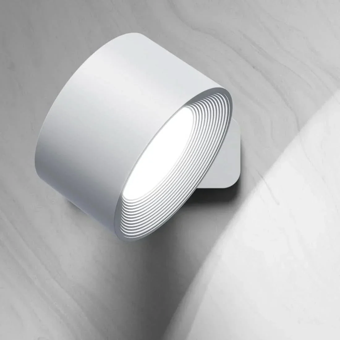 Wall Light | 360° Wireless | USB Rechargeable | 3 Brightness Levels | LumaFlex - Image 4
